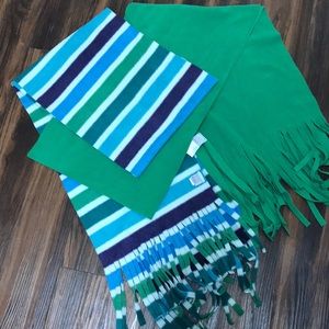 2 old Navy Scarf